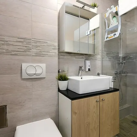 Studio 3m Apartment *